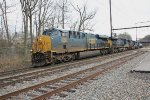 CSX 3001 leads M404